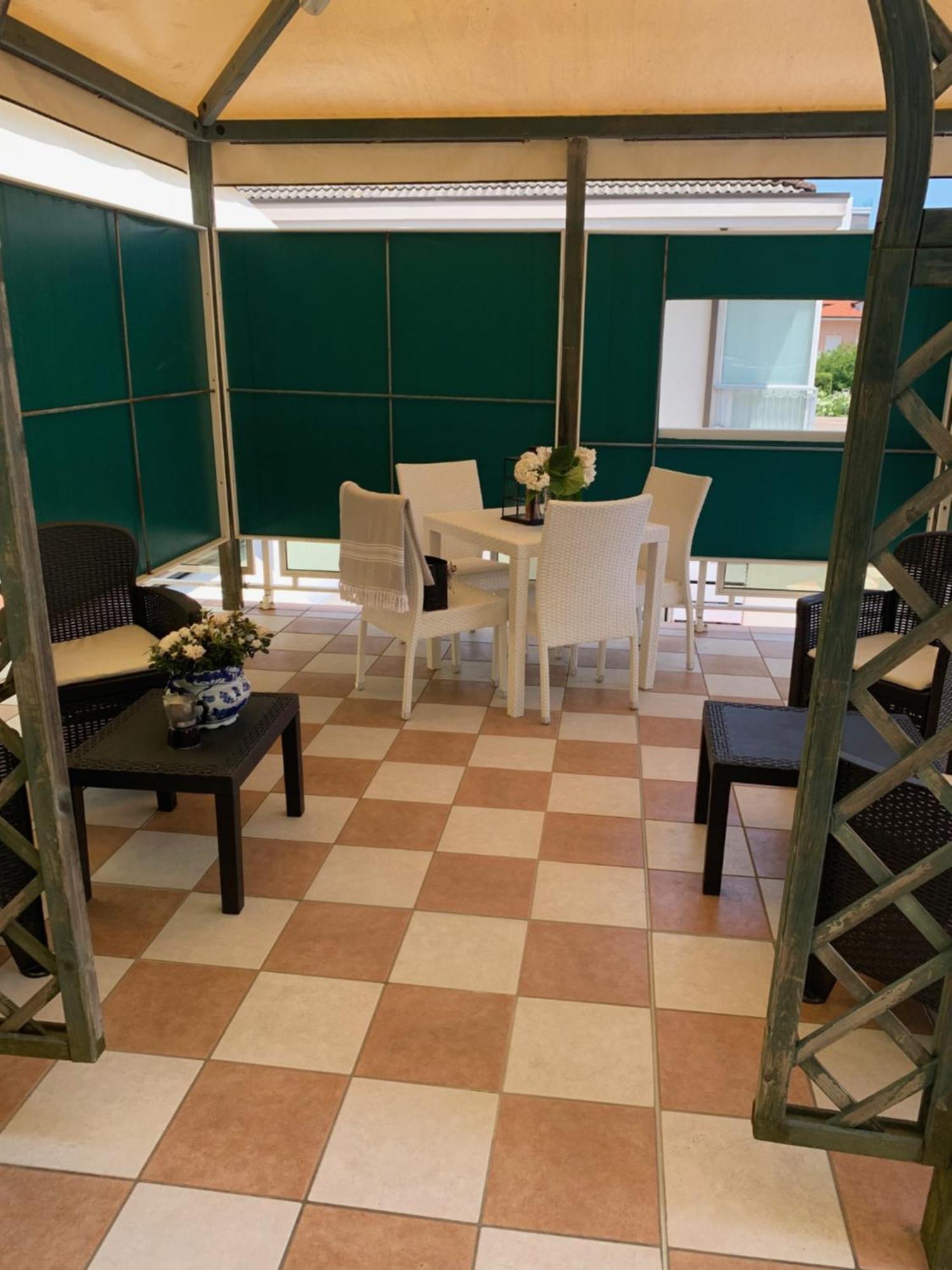 Appartamenti Monica Residence Foscolo Lido di Jesolo Exterior foto